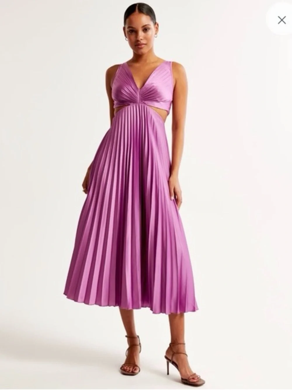 NWT Abercrombie & Fitch Size L Giselle Pleated Cutout Maxi Dress - Picture 2 of 10